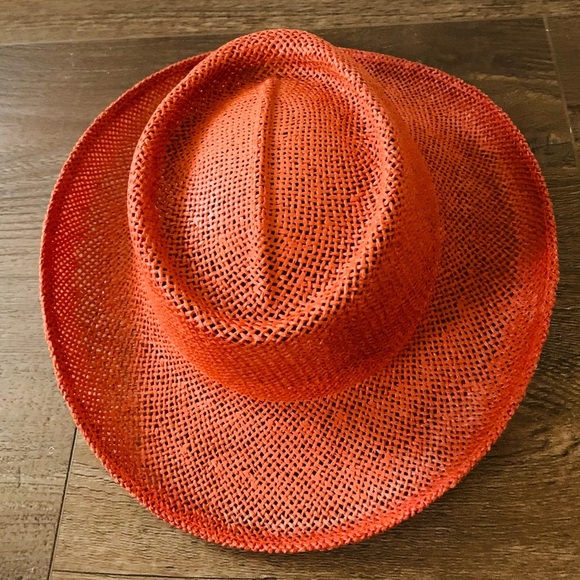 Straw hat - Picture 7 of 11